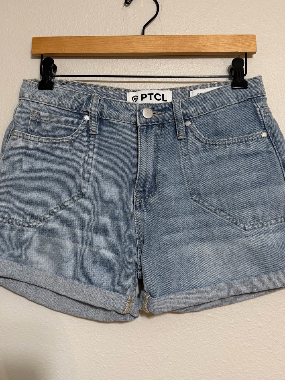 TCL Faded Light Blue Rolled-Hem Denim Shorts